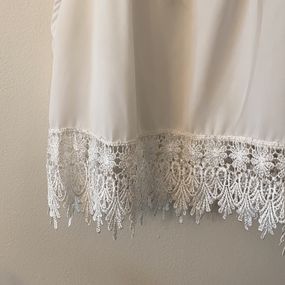 Staring at Stars high neck white tank top - Picture 4 of 7